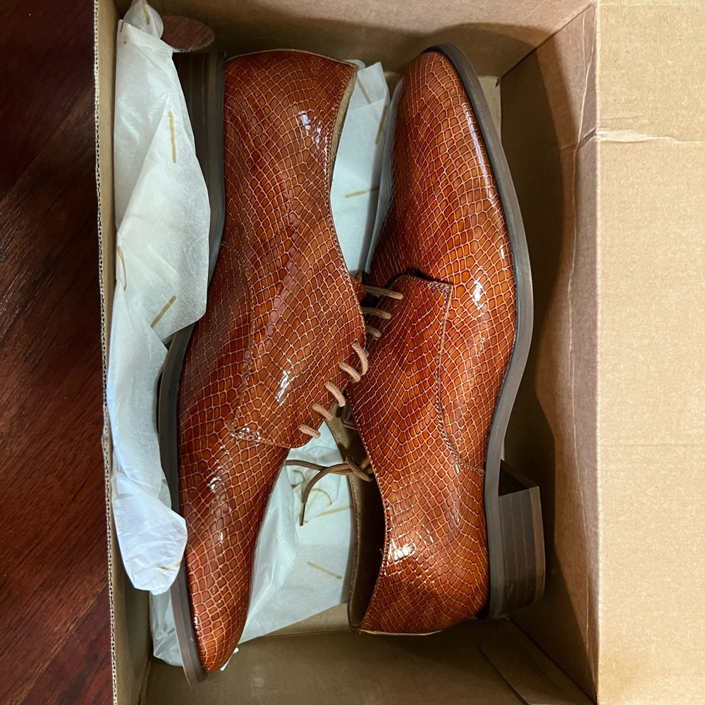 Bocage size 40 women’s shoe